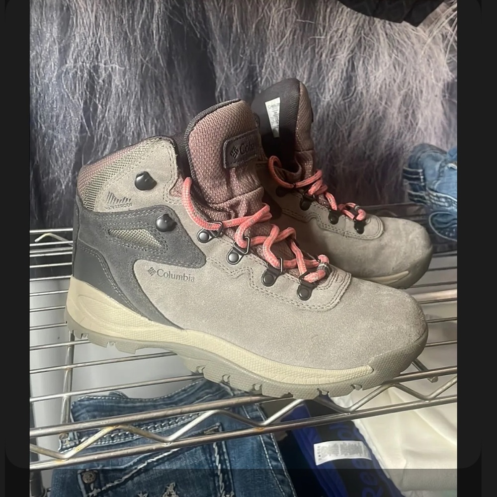 Columbia Gray Boots with Pink Accents